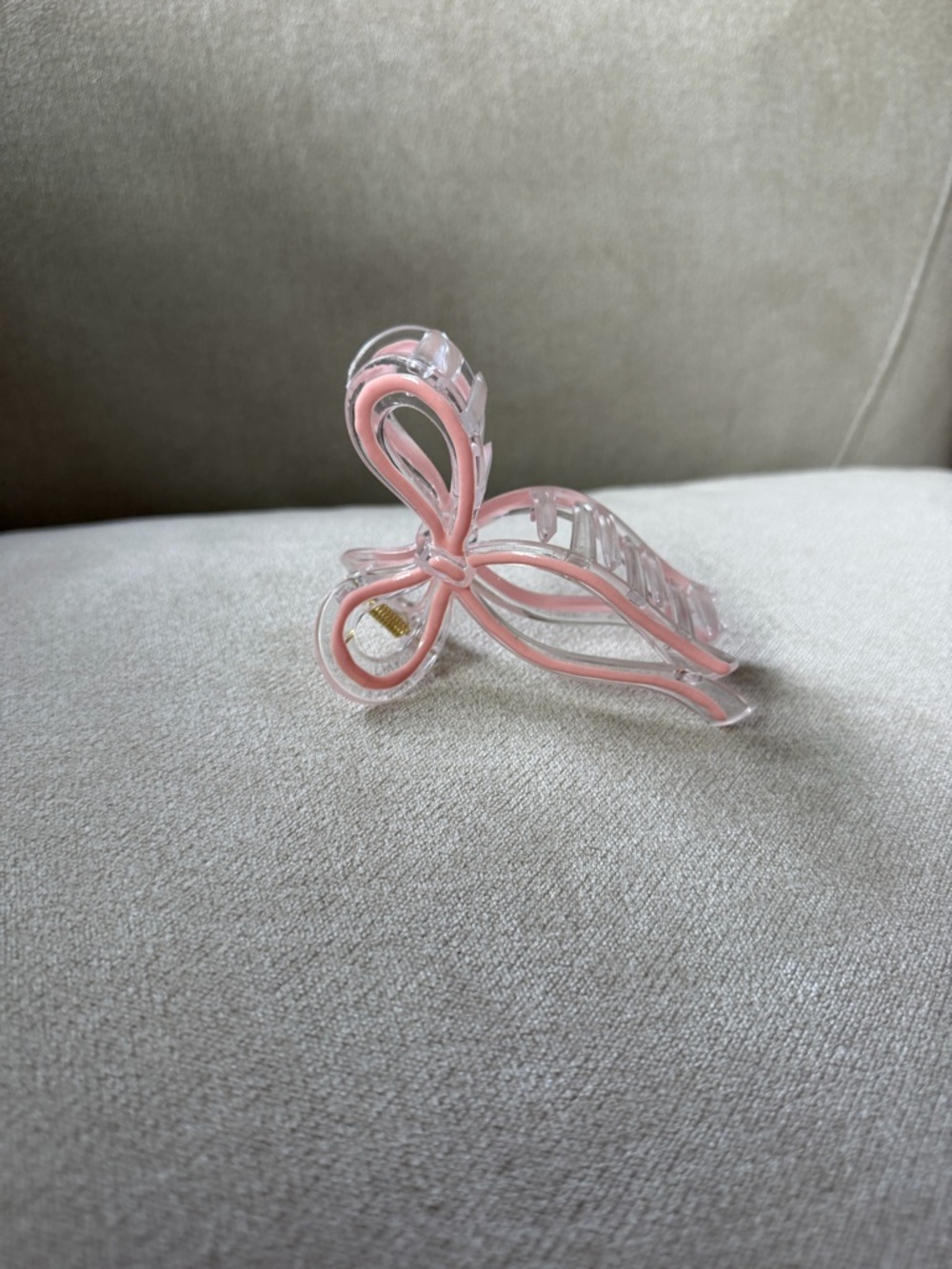 Pink Bow Claw Clip Anthropologie - Picture 6 of 7